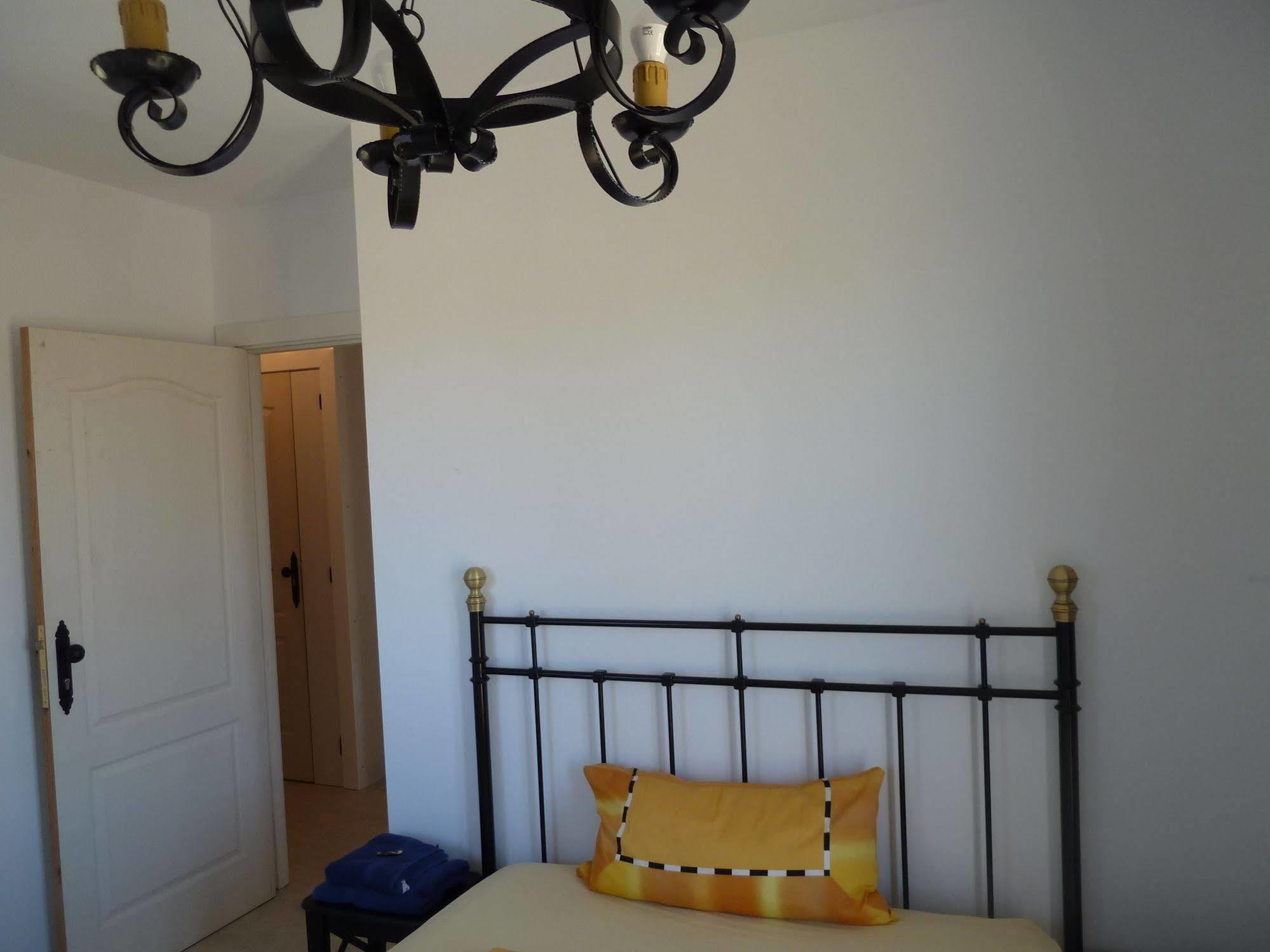 Hostal Moratinos Kültér fotó